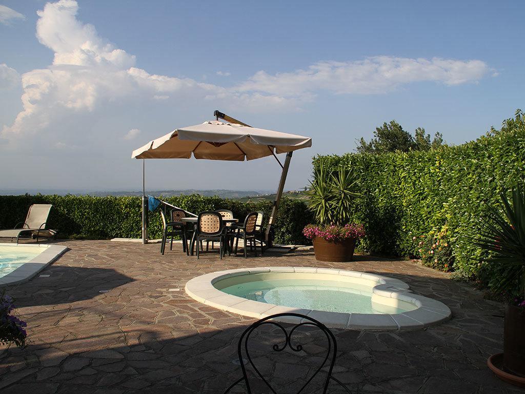 Da Rosa Bed And Breakfast Neviglie Exterior photo